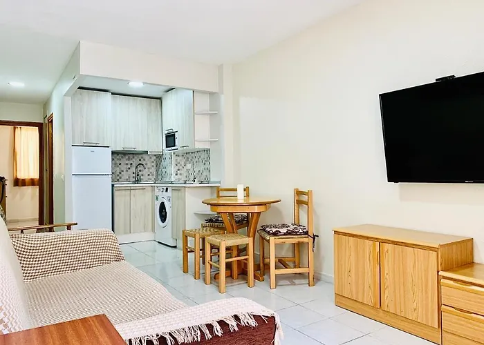 By The Sea With A Pool Apartment Torrevieja